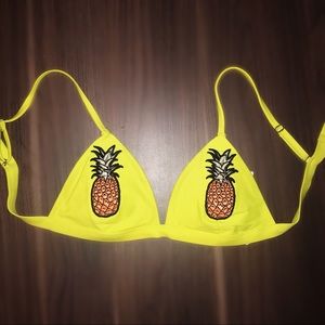 Pineapple bikini top